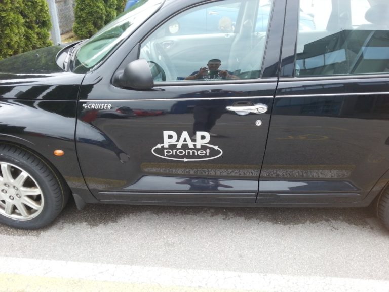 Read more about the article Prozirne naljepnice – rezana slova